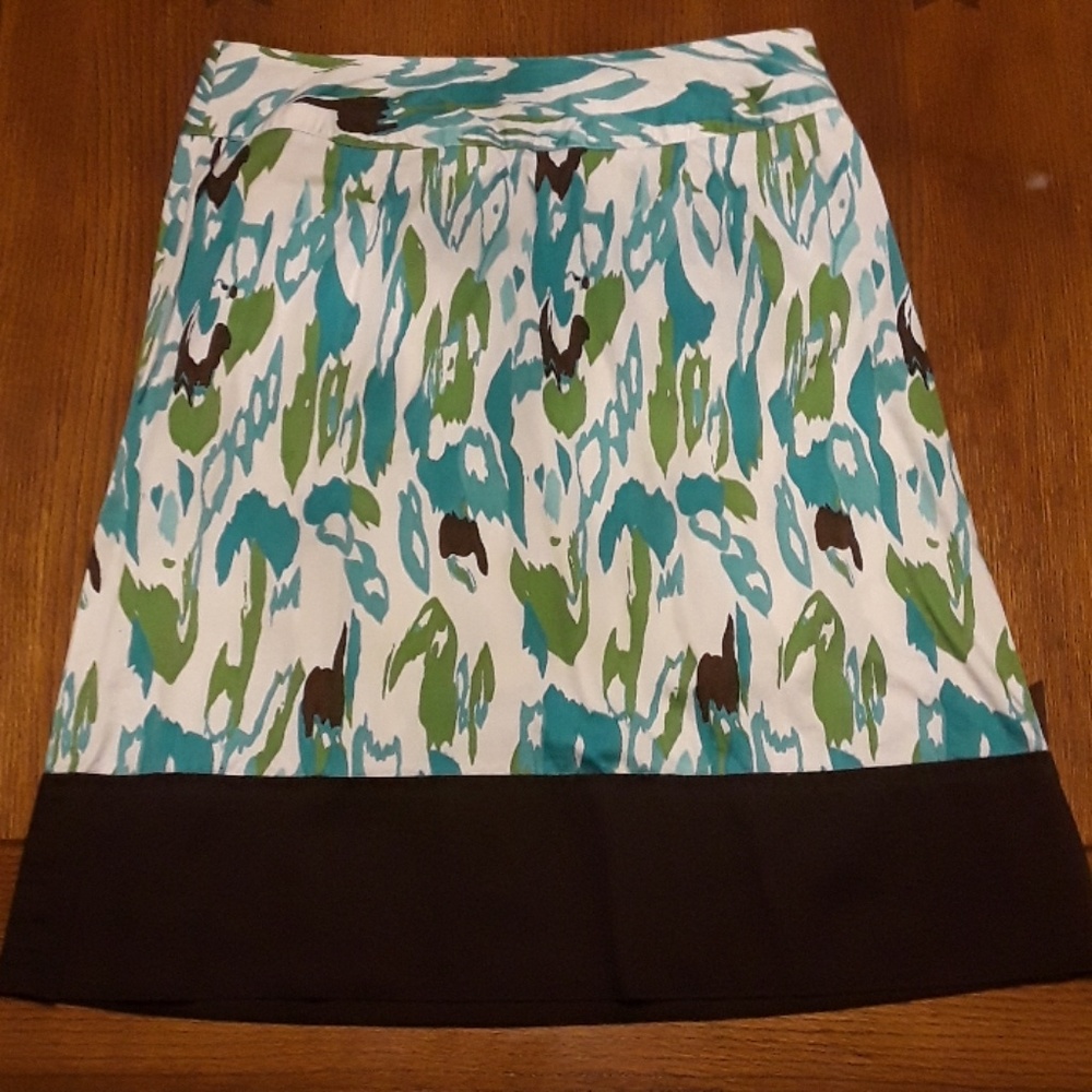 🐙EUC Notations Size Medium Aline Skirt